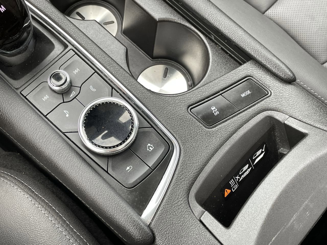 Thumbnail: 2020 Cadillac XT5 - 30