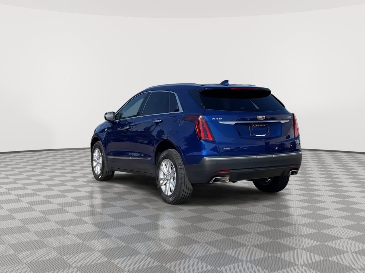 Thumbnail: 2024 Cadillac XT5 - 6