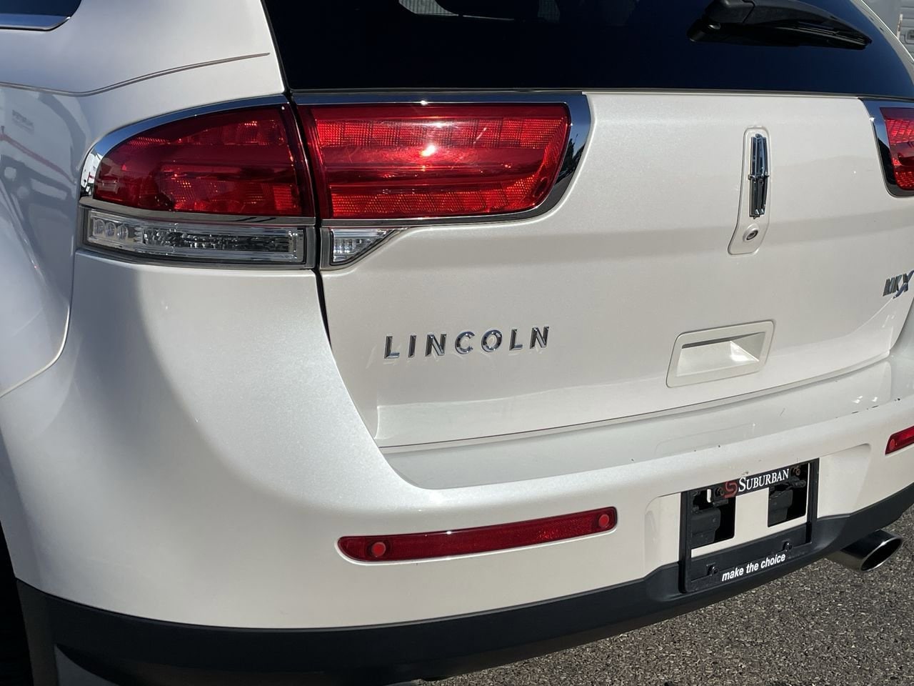 Thumbnail: 2015 Lincoln MKX - 41
