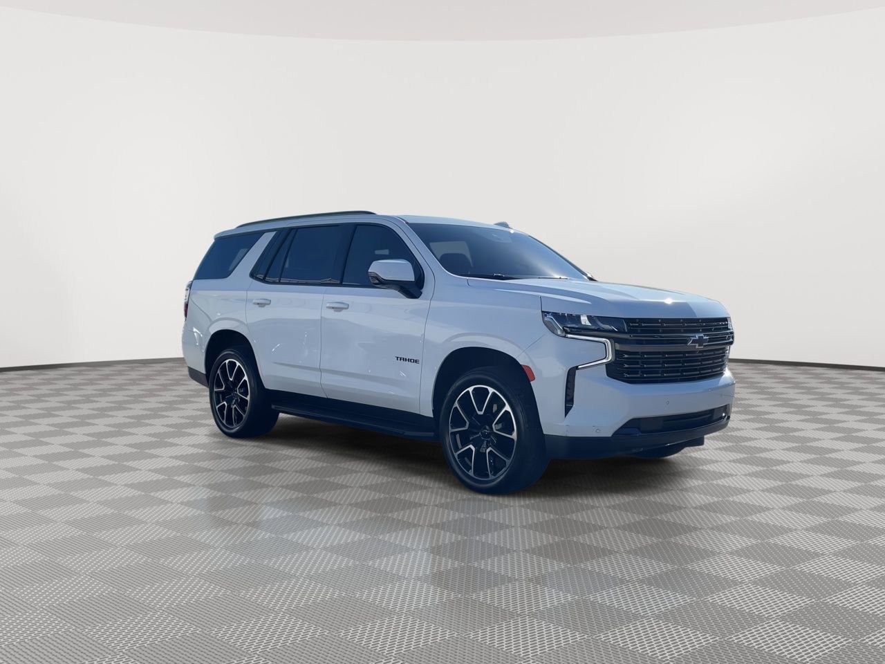 2022 Chevrolet Tahoe RST photo 2