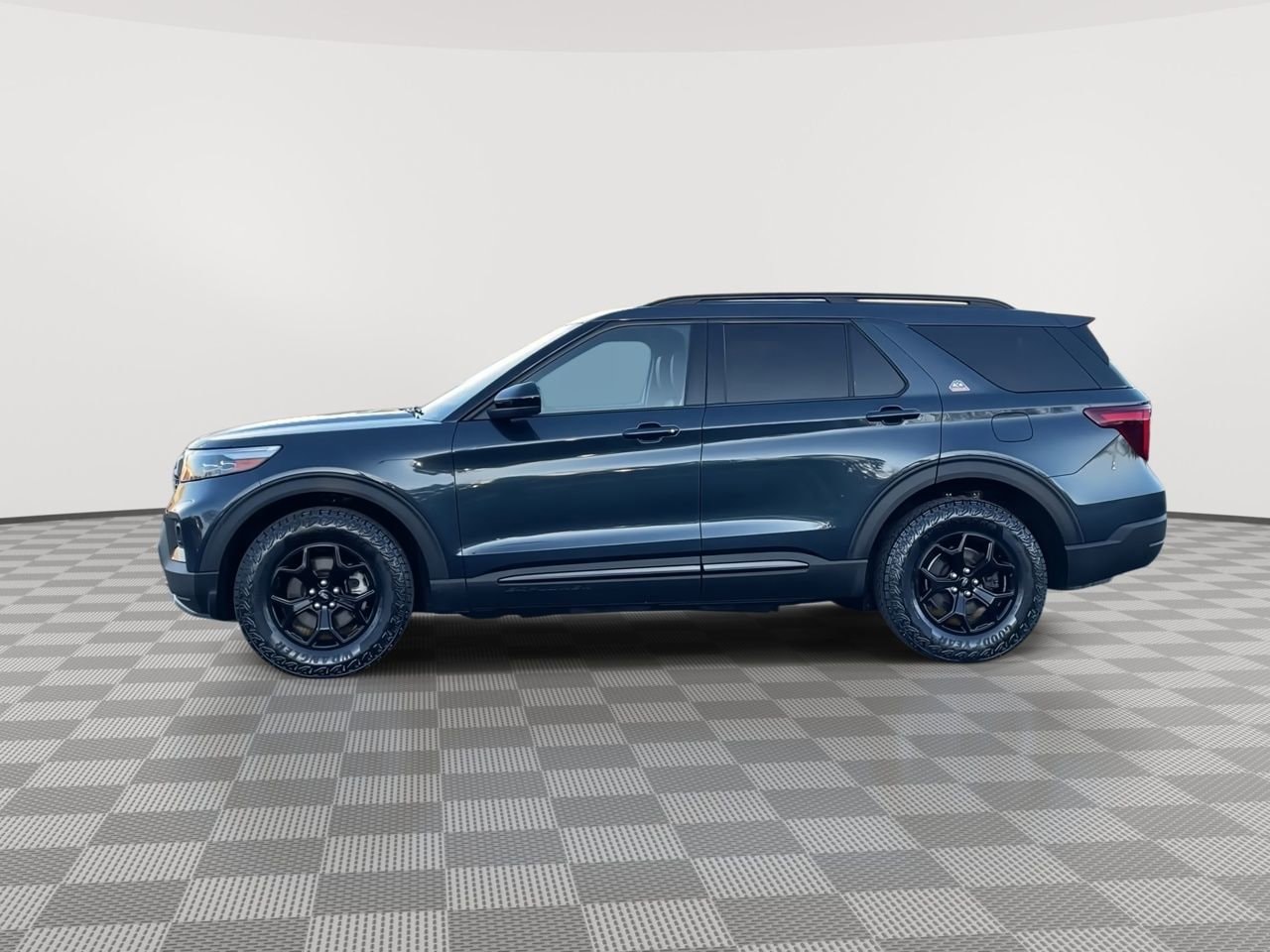 Thumbnail: 2022 Ford Explorer - 5