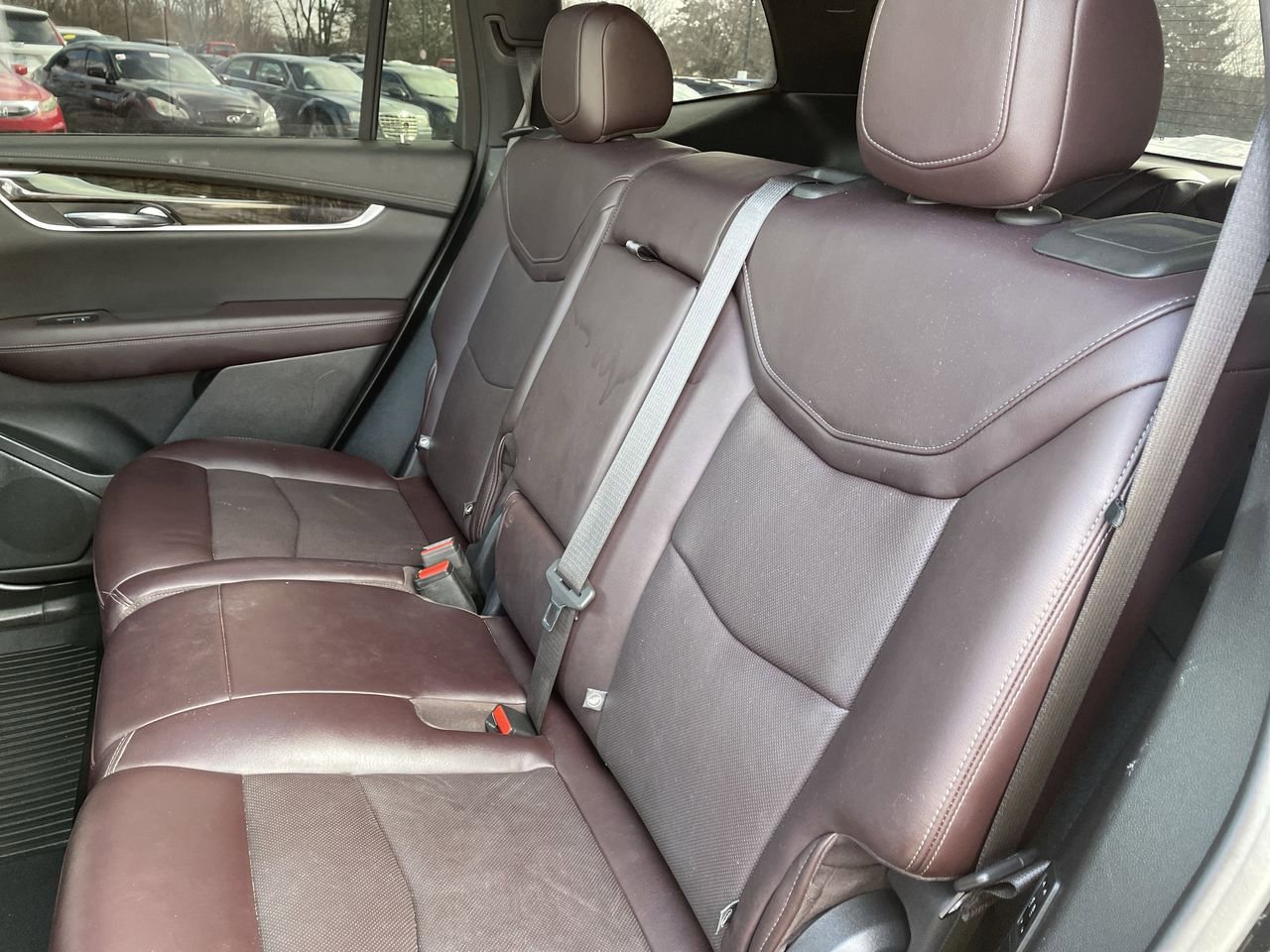 Thumbnail: 2021 Cadillac XT6 - 20