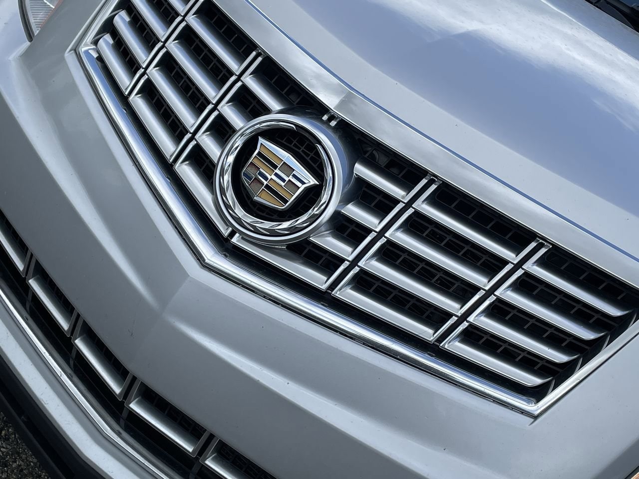 Thumbnail: 2015 Cadillac SRX - 30