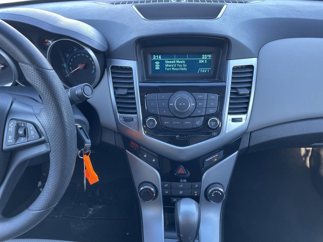 Thumbnail: 2012 Chevrolet Cruze - 13