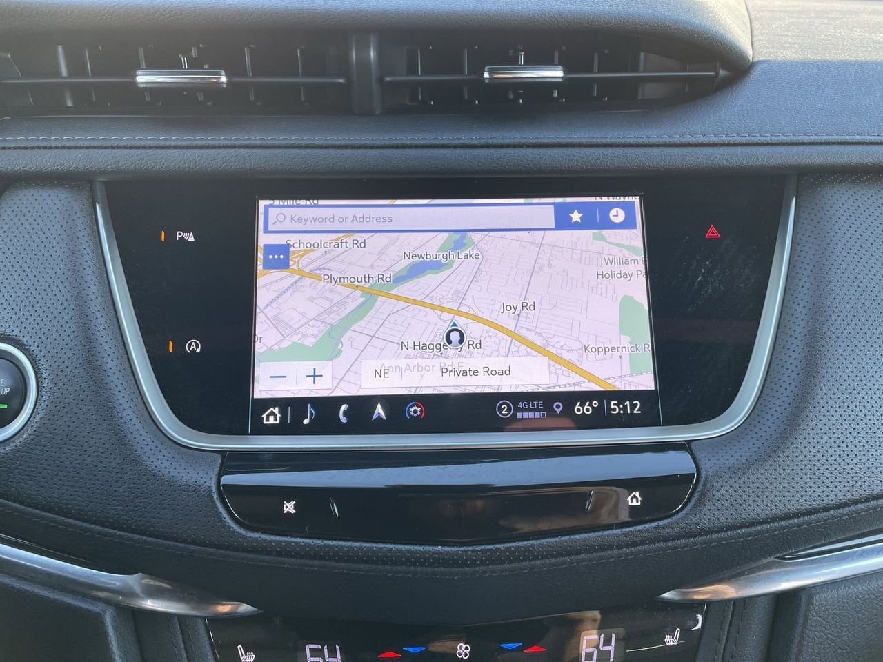 Thumbnail: 2023 Cadillac XT5 - 22
