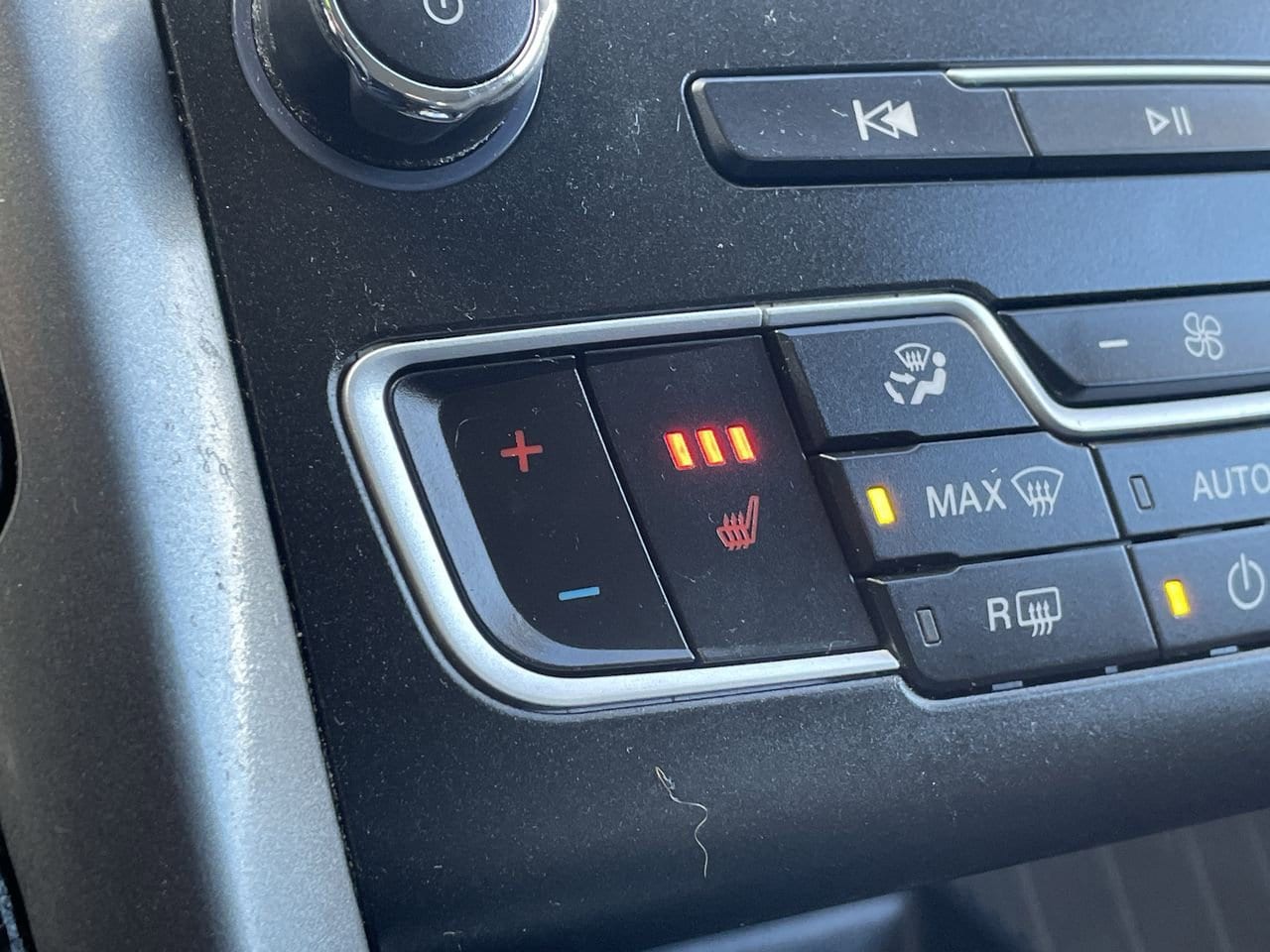 Thumbnail: 2020 Ford Fusion - 20