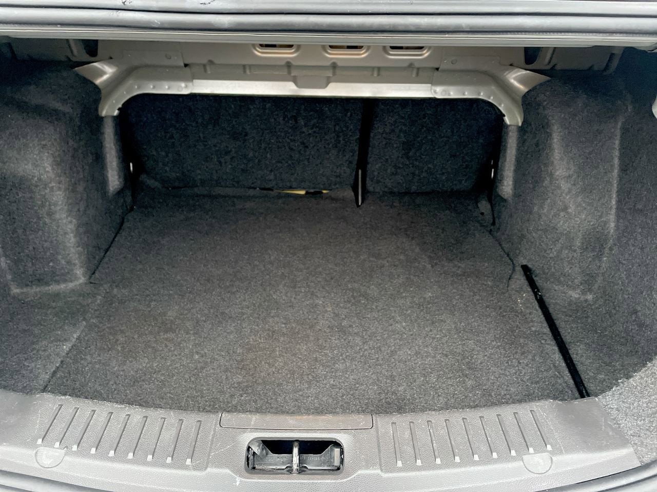 Thumbnail: 2017 Ford Fiesta - 17