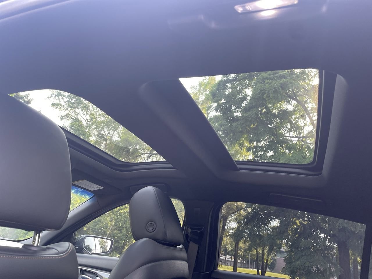 Thumbnail: 2023 Cadillac CT5 - 20