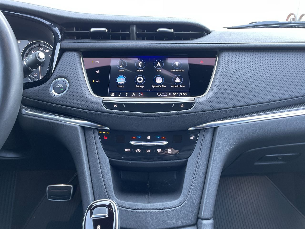 Thumbnail: 2024 Cadillac XT5 - 13
