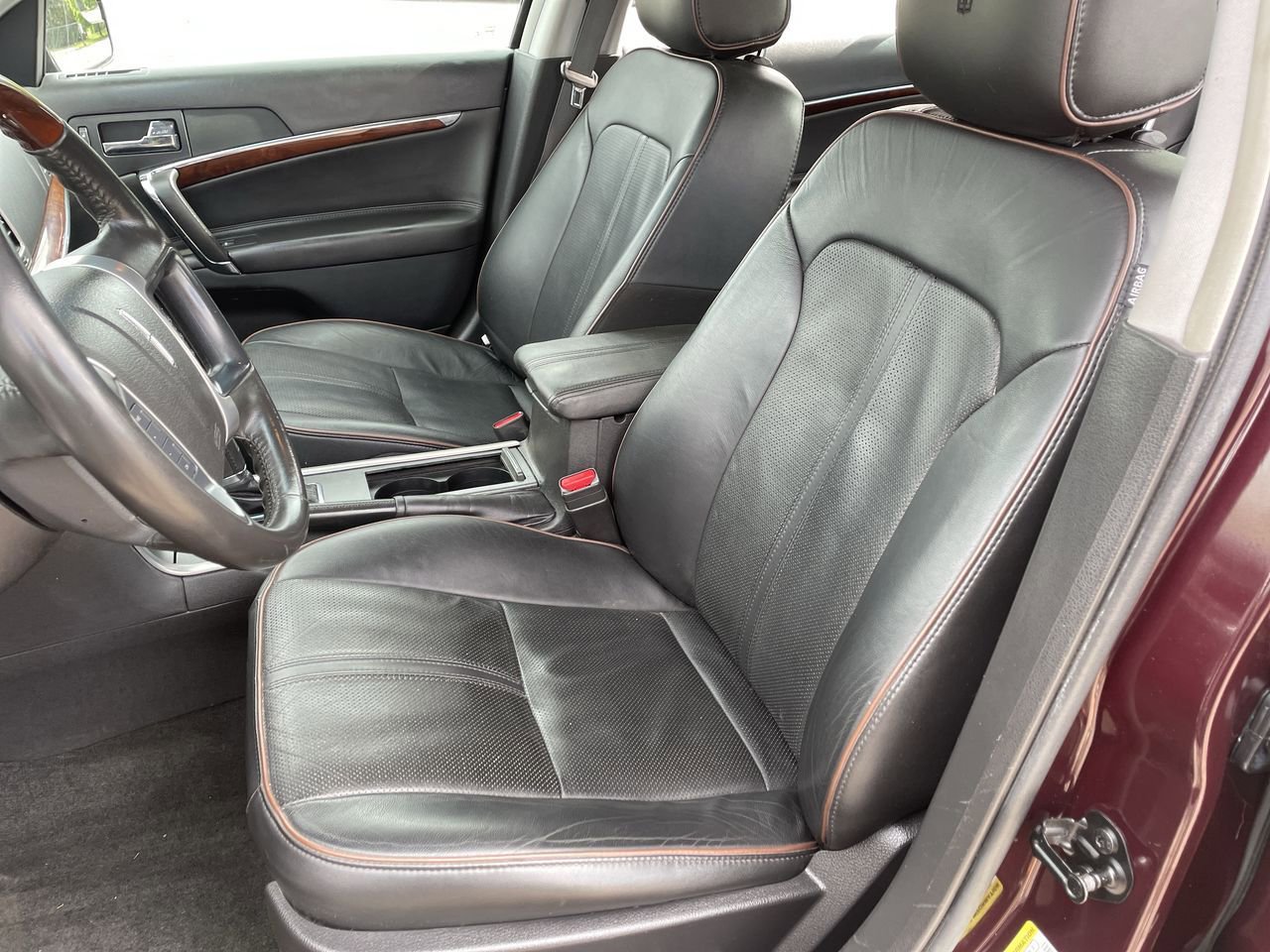 Thumbnail: 2012 Lincoln MKZ - 12
