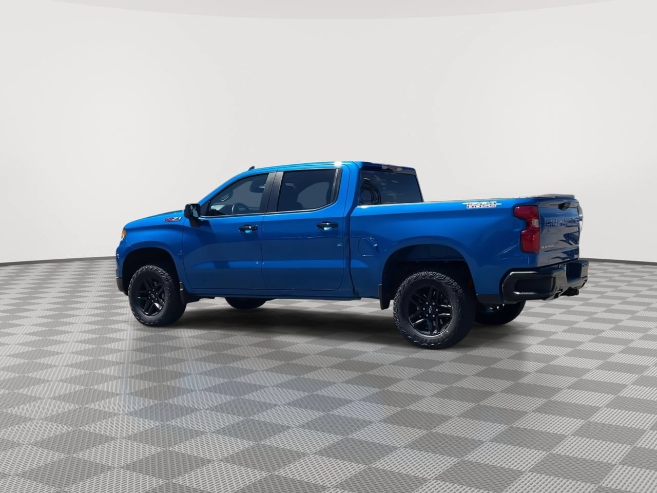 Thumbnail: 2023 Chevrolet Silverado 1500 - 5