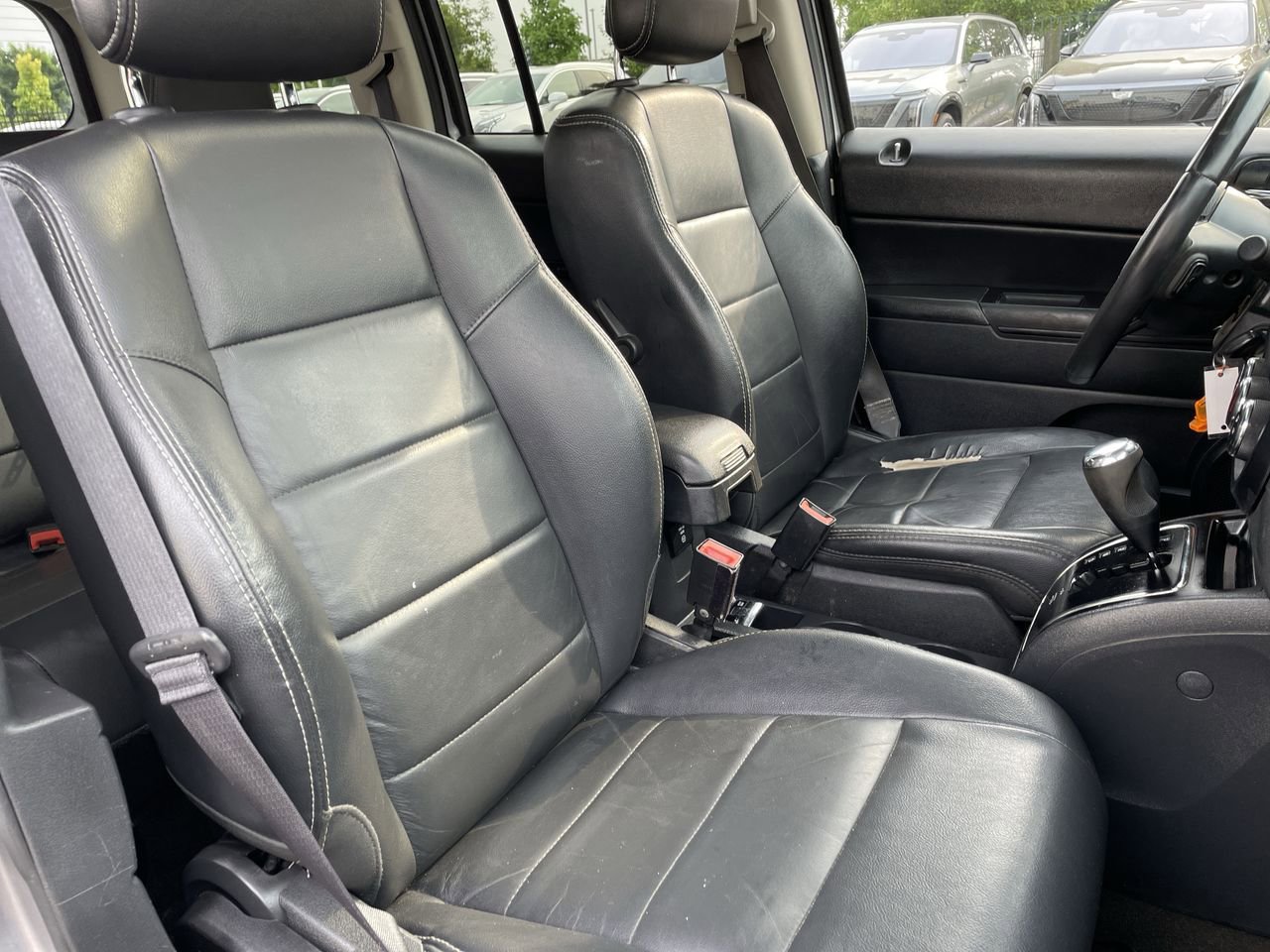 Thumbnail: 2016 Jeep Patriot - 14