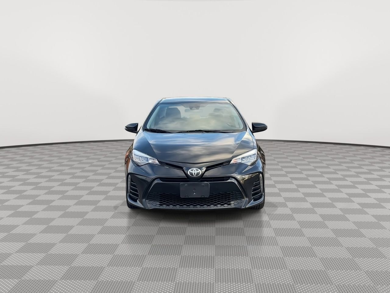 Thumbnail: 2017 Toyota Corolla - 3