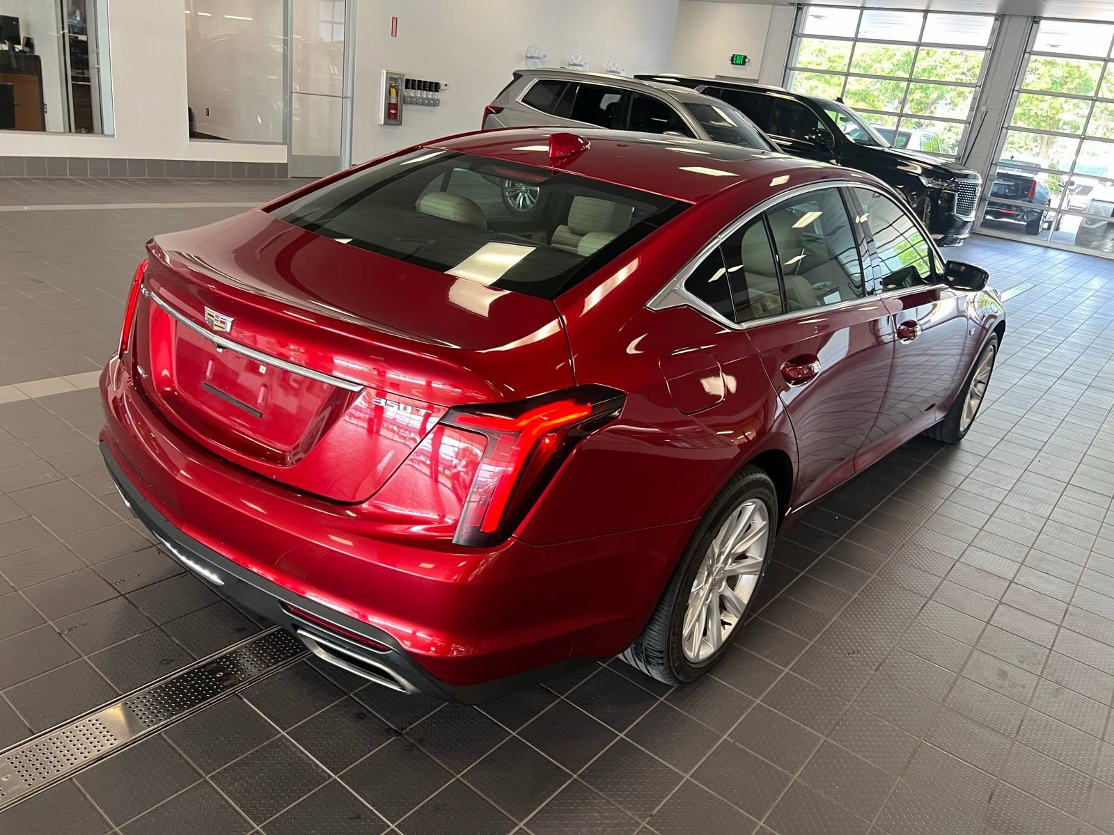 Thumbnail: 2021 Cadillac CT5 - 3