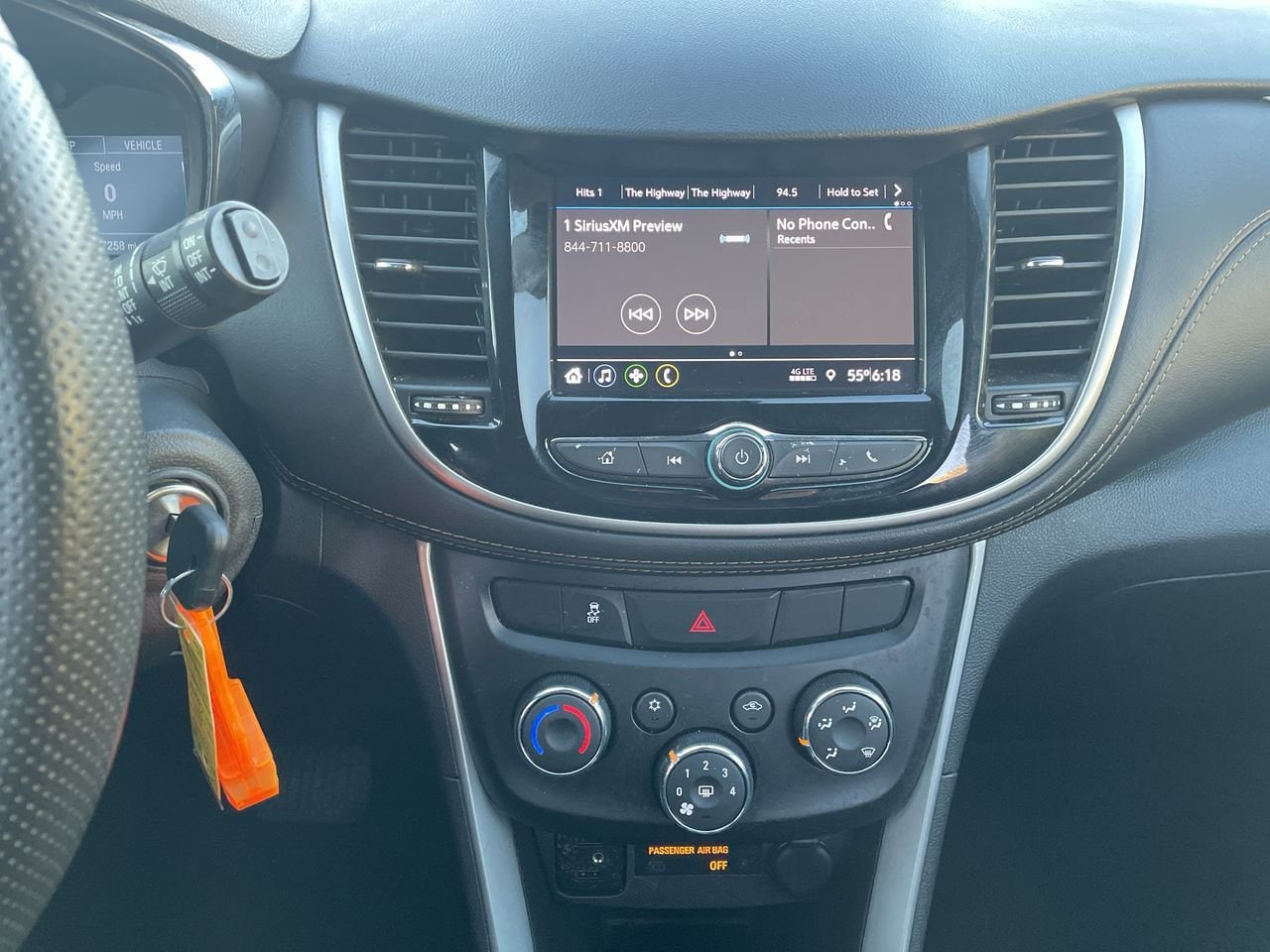 Thumbnail: 2021 Chevrolet Trax - 13
