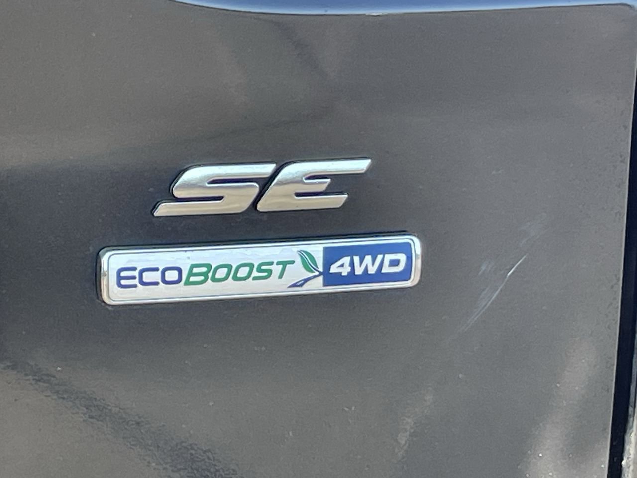 Thumbnail: 2015 Ford Escape - 34