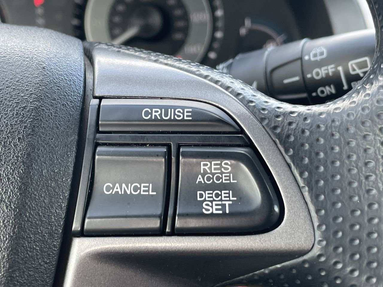 Thumbnail: 2012 Honda Odyssey - 25