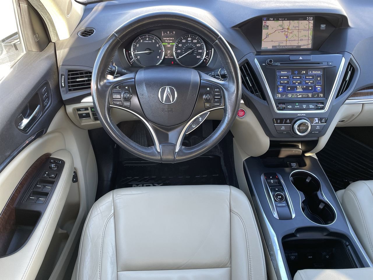 Thumbnail: 2017 Acura MDX - 11