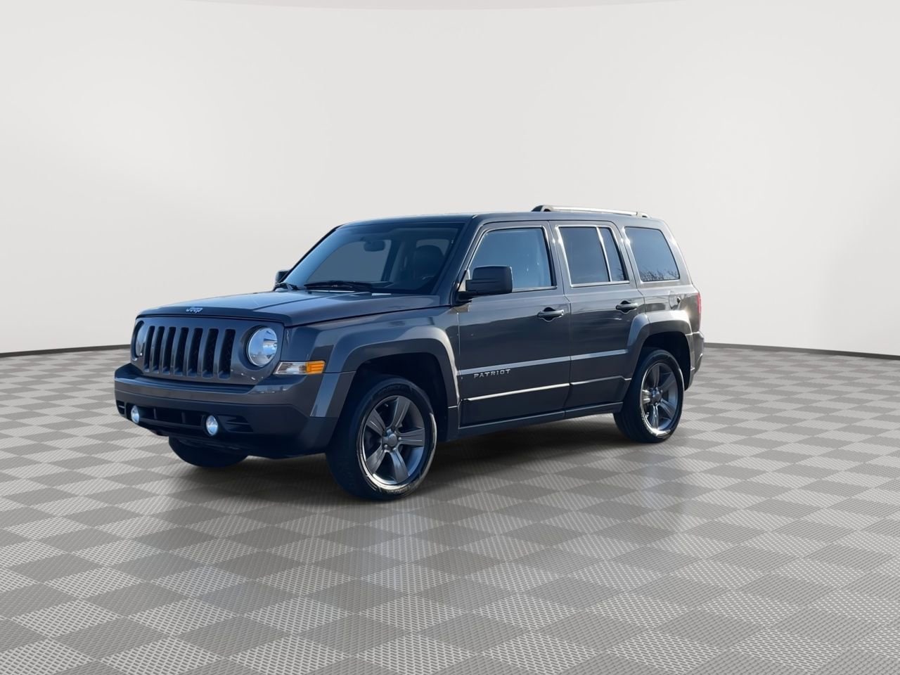 Thumbnail: 2015 Jeep Patriot - 4