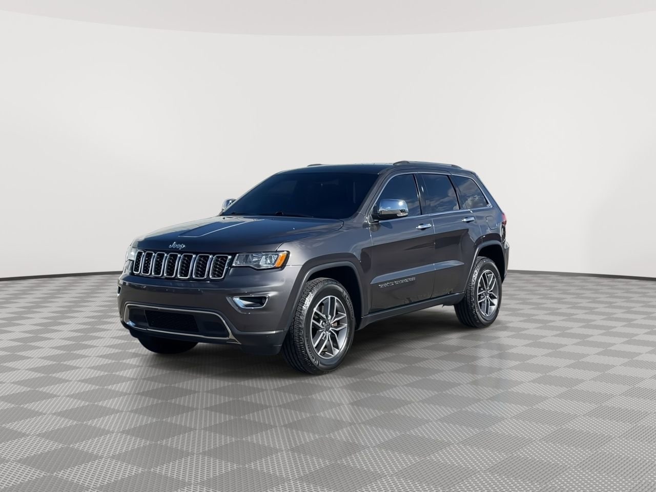 Thumbnail: 2019 Jeep Grand Cherokee - 4