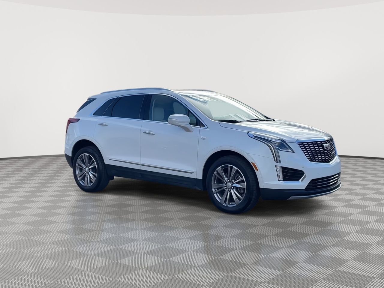 Thumbnail: 2025 Cadillac XT5 - 2