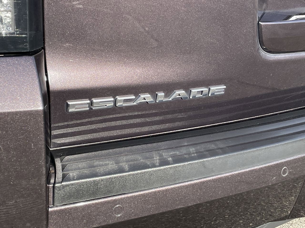 Thumbnail: 2015 Cadillac Escalade - 45