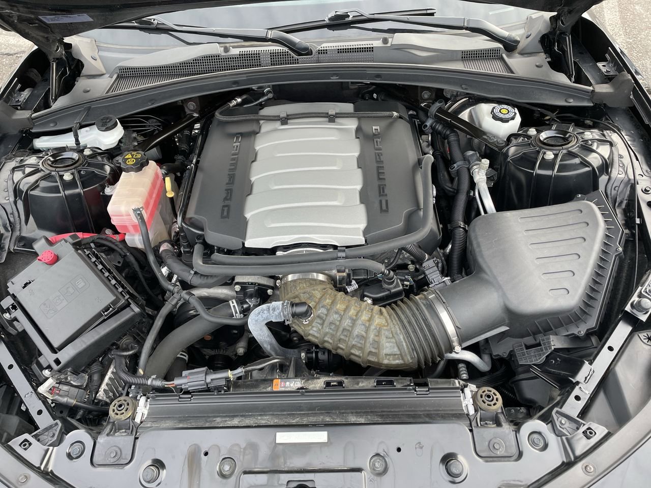 Thumbnail: 2018 Chevrolet Camaro - 33