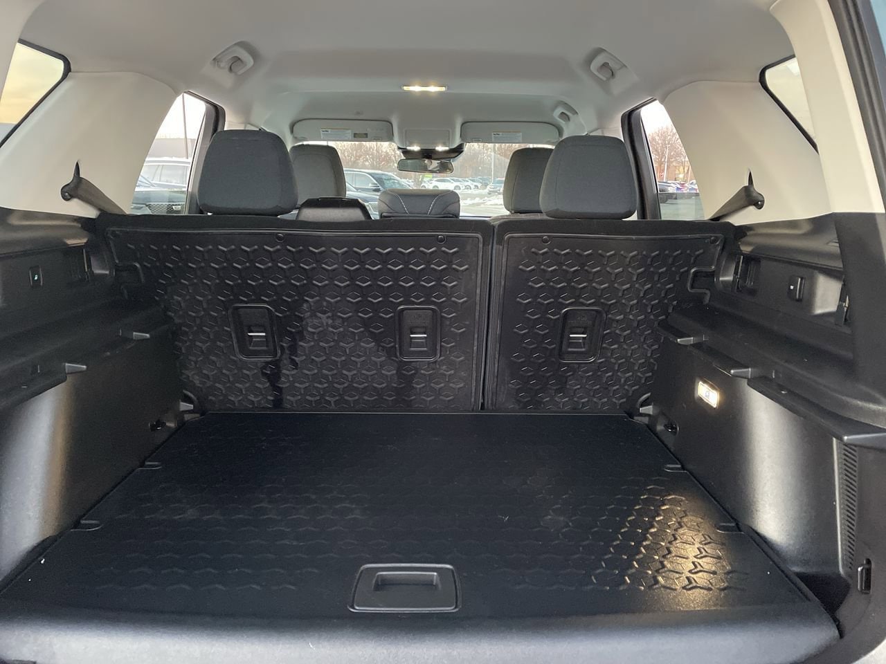 Thumbnail: 2023 Ford Bronco Sport - 17