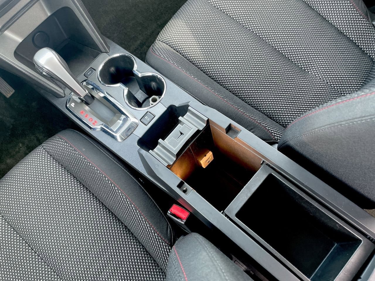 Thumbnail: 2015 GMC Terrain - 22