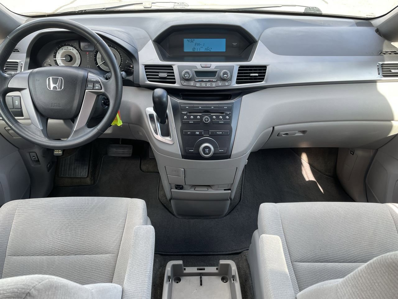Thumbnail: 2012 Honda Odyssey - 21