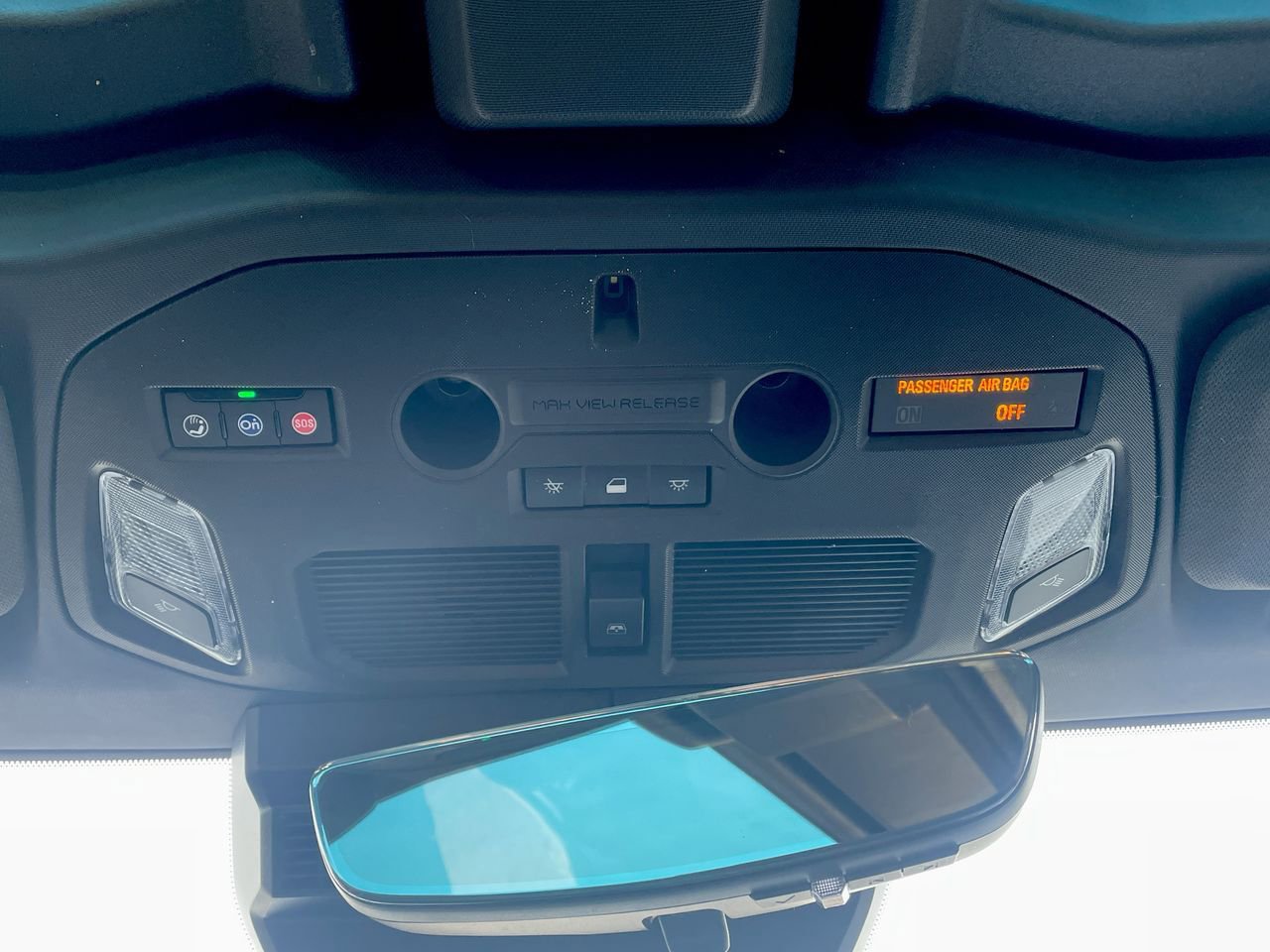 Thumbnail: 2022 GMC Hummer EV - 35