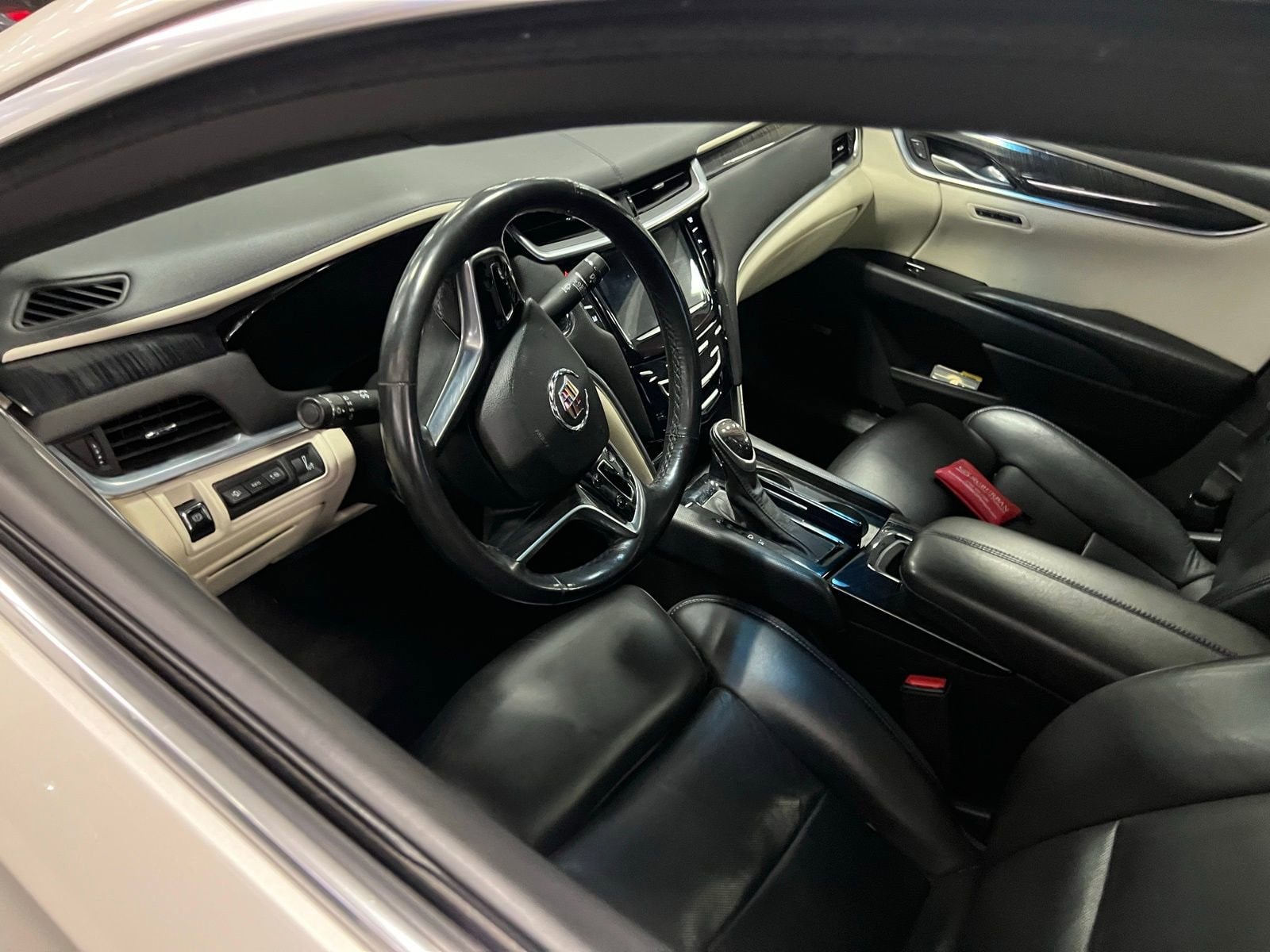 Thumbnail: 2015 Cadillac XTS - 5