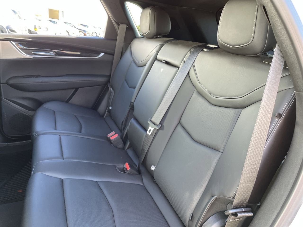 Thumbnail: 2023 Cadillac XT5 - 19