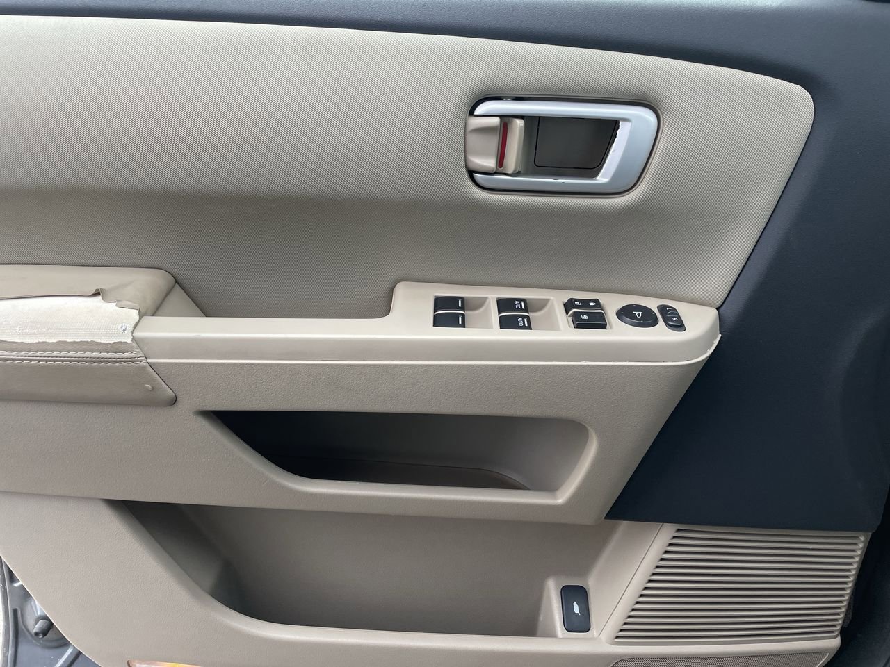 Thumbnail: 2009 Honda Pilot - 29