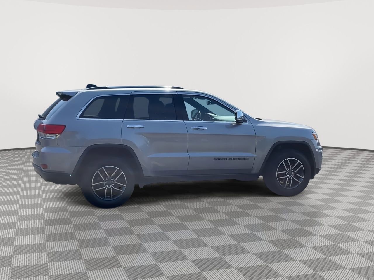 Thumbnail: 2019 Jeep Grand Cherokee - 9