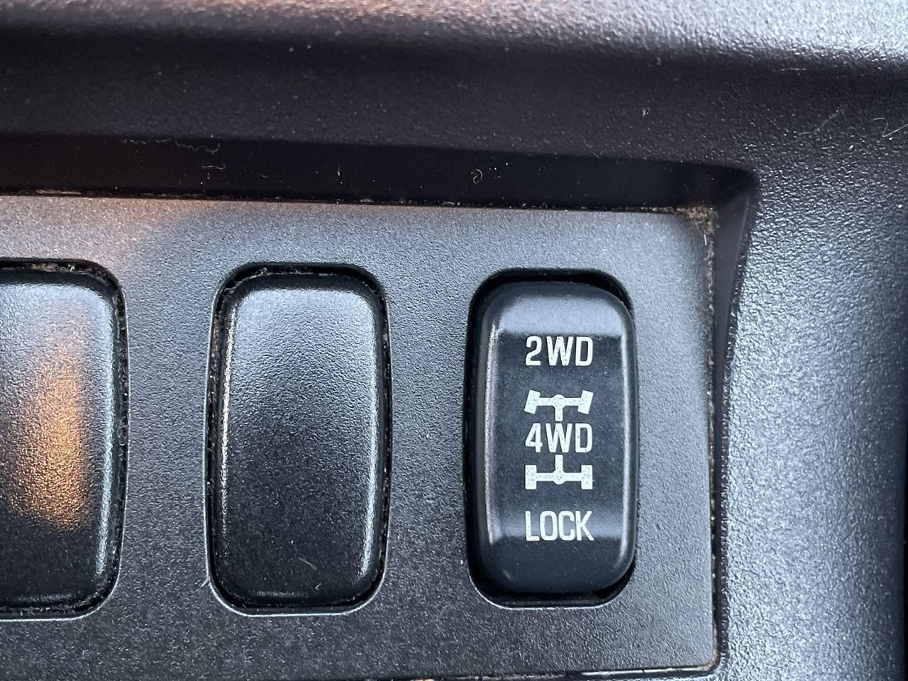 Thumbnail: 2014 Mitsubishi Lancer - 24