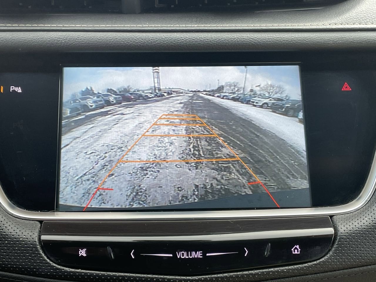 Thumbnail: 2017 Cadillac XT5 - 27