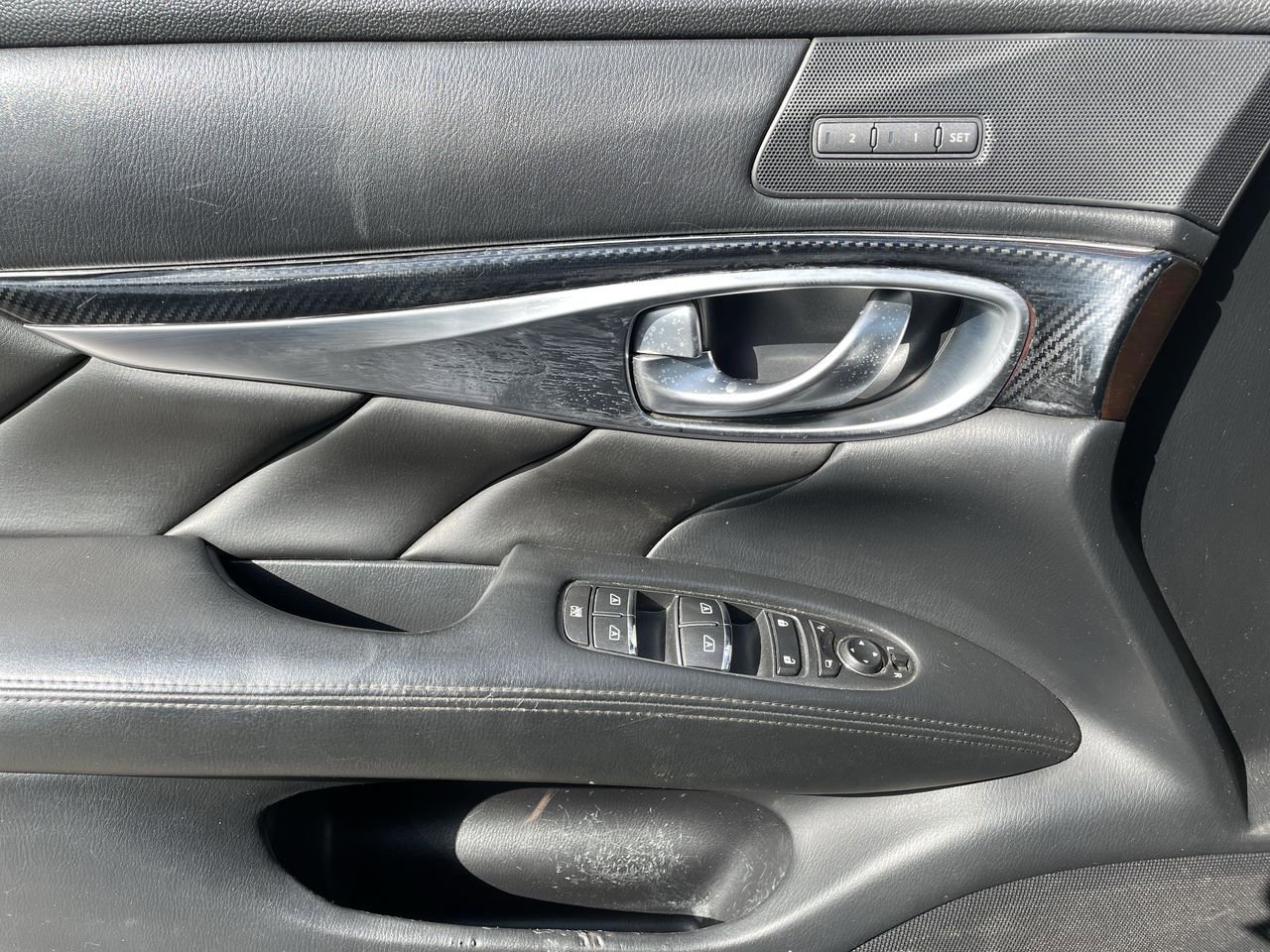 Thumbnail: 2012 INFINITI M37 - 29