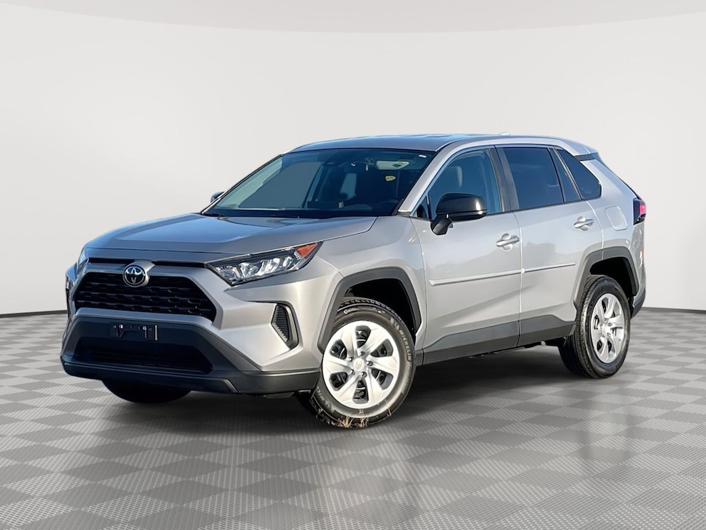 Used 2022 Toyota RAV4 LE