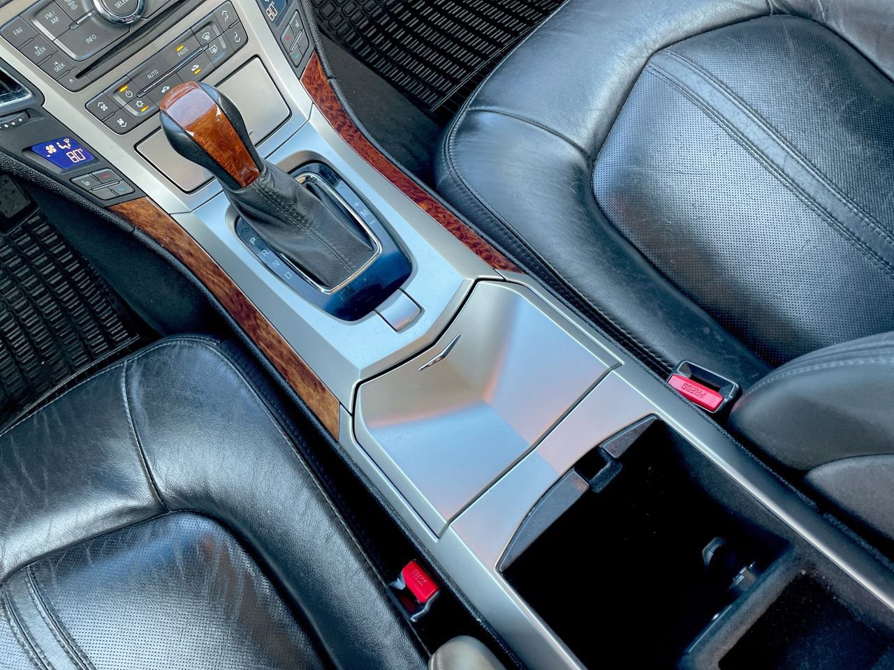 Thumbnail: 2011 Cadillac CTS - 23