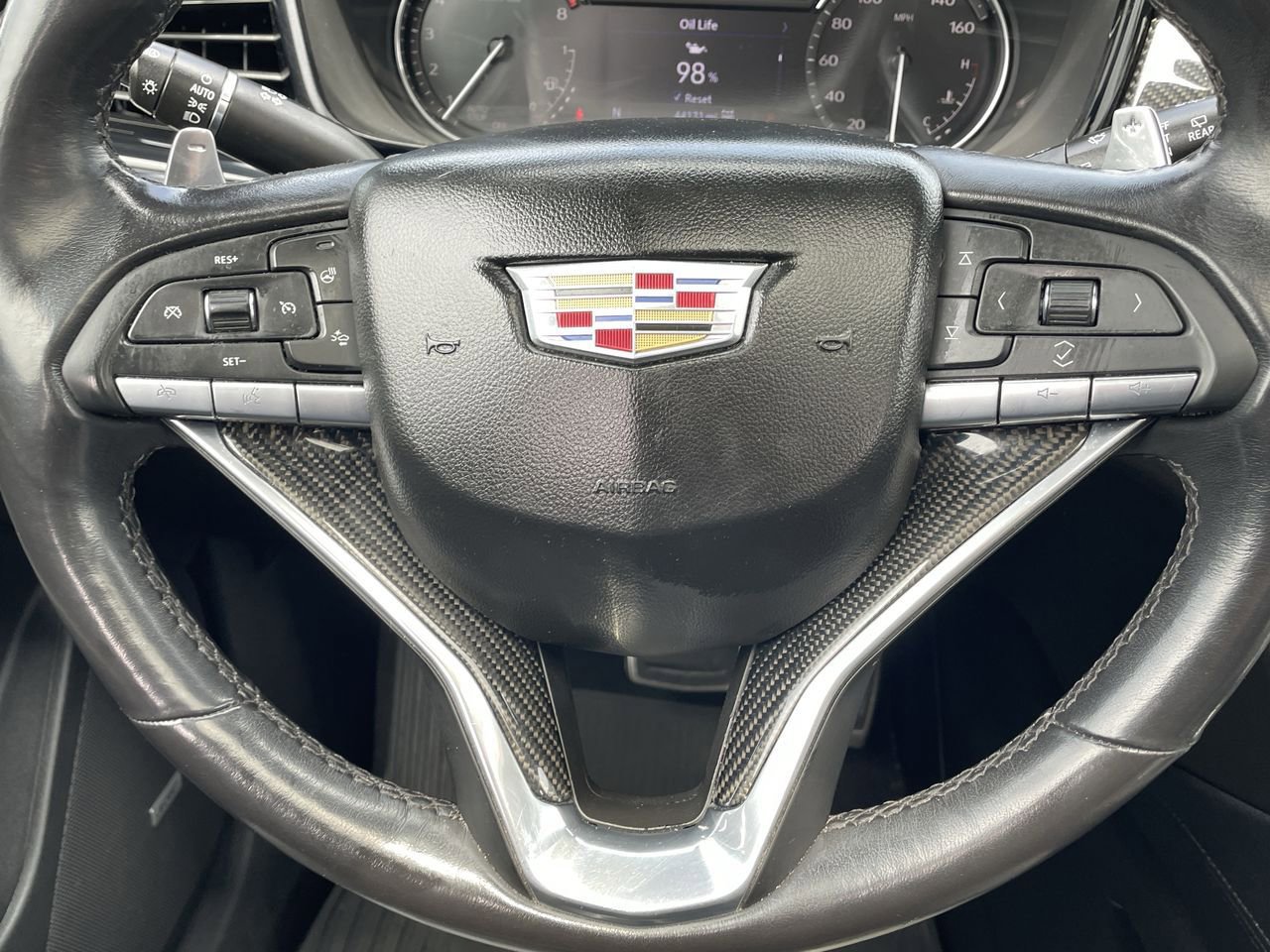 Thumbnail: 2021 Cadillac XT6 - 10