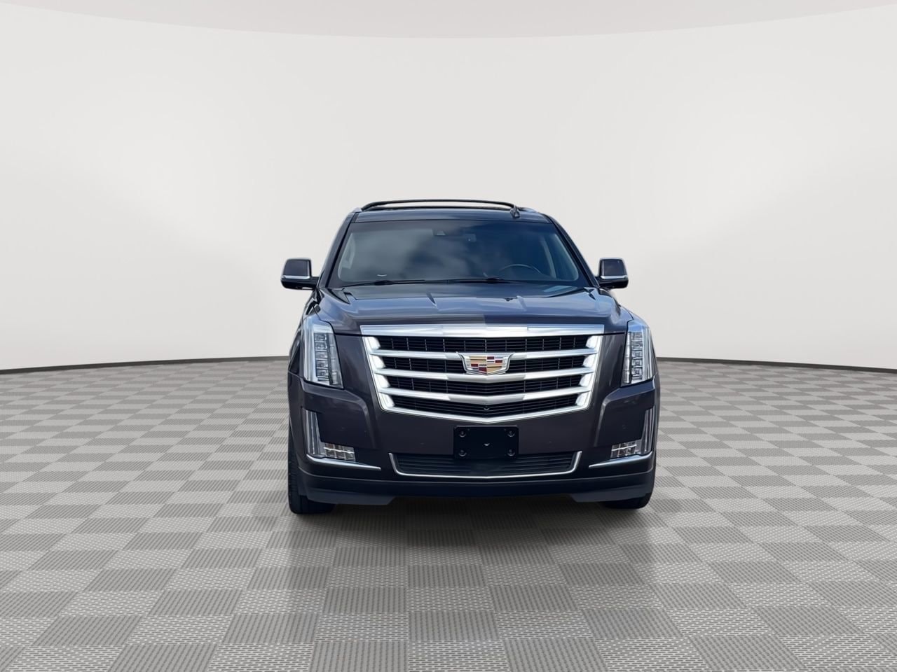 Thumbnail: 2015 Cadillac Escalade - 3