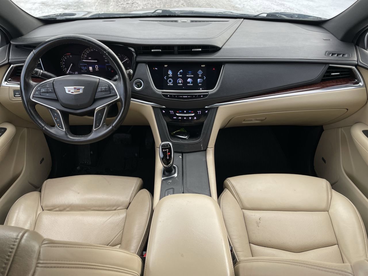 Thumbnail: 2017 Cadillac XT5 - 24