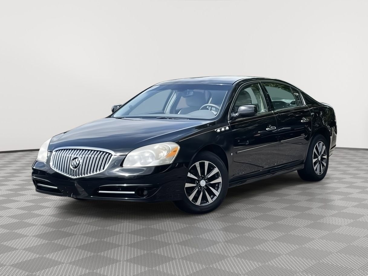Thumbnail: 2011 Buick Lucerne - 1