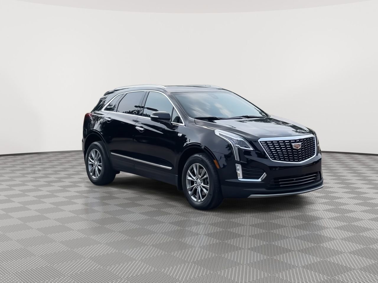 Thumbnail: 2023 Cadillac XT5 - 2