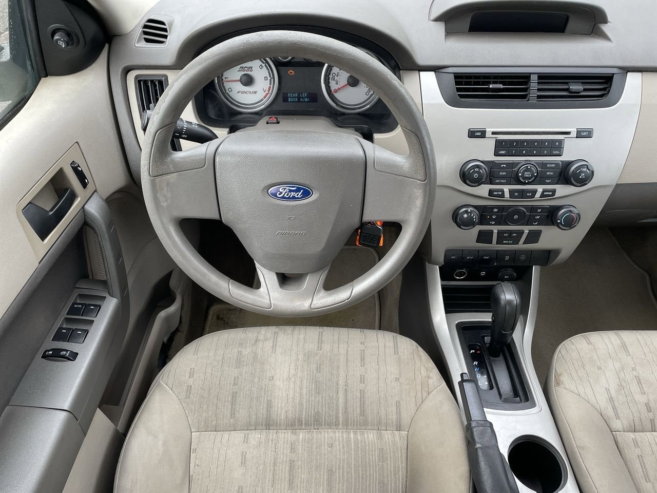 Thumbnail: 2008 Ford Focus - 11
