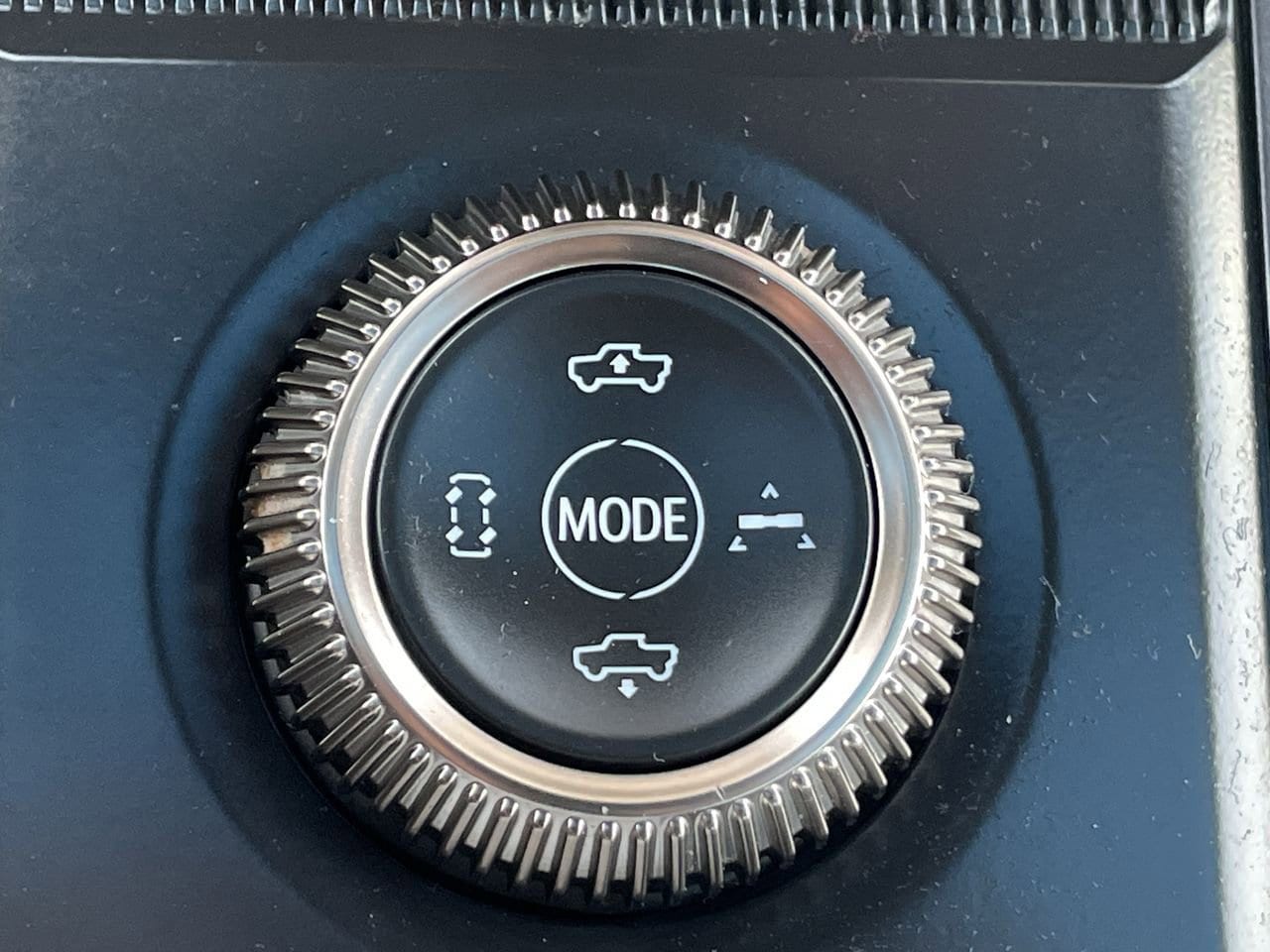 Thumbnail: 2022 GMC Hummer EV - 31