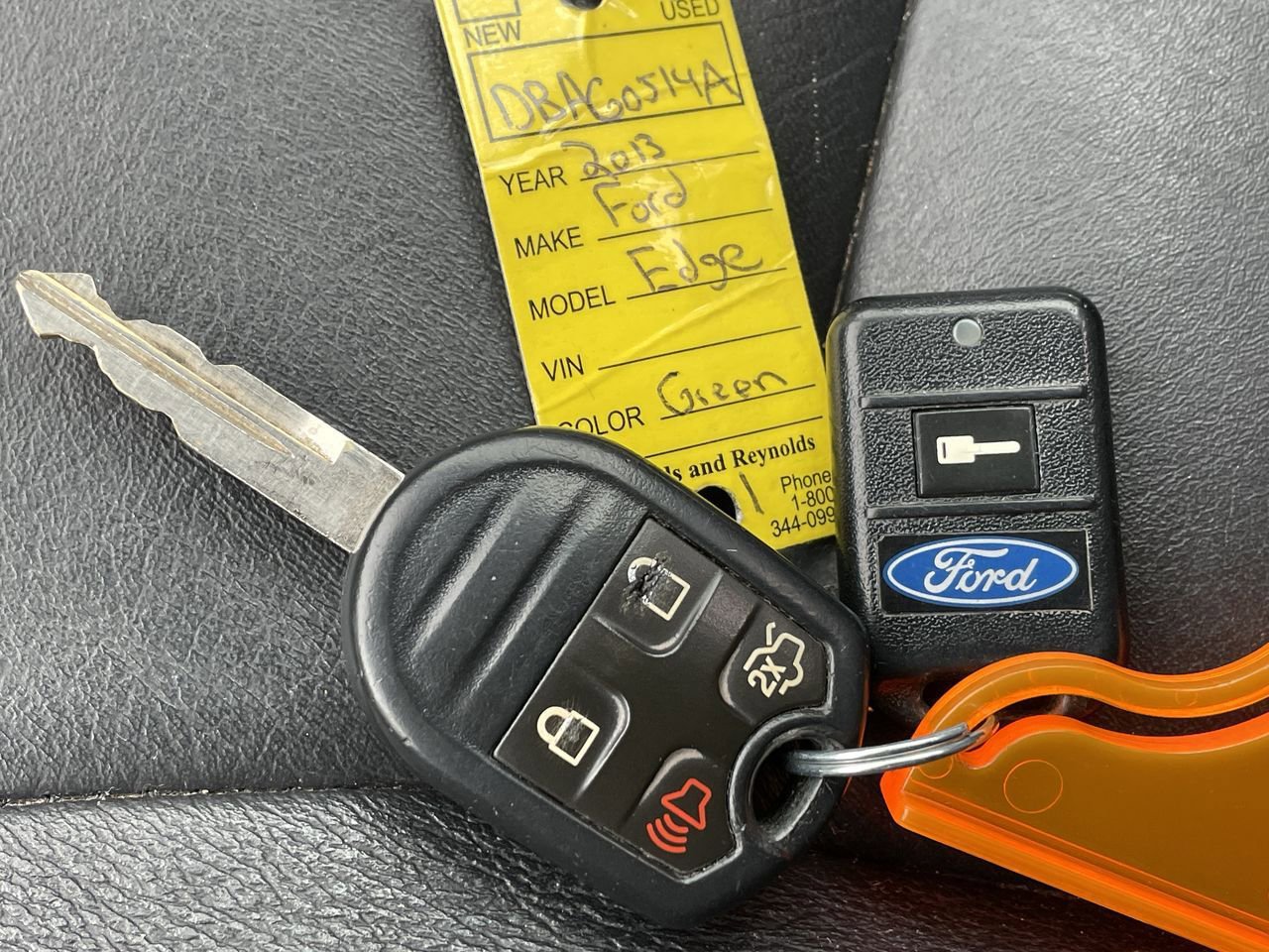 Thumbnail: 2013 Ford Edge - 29