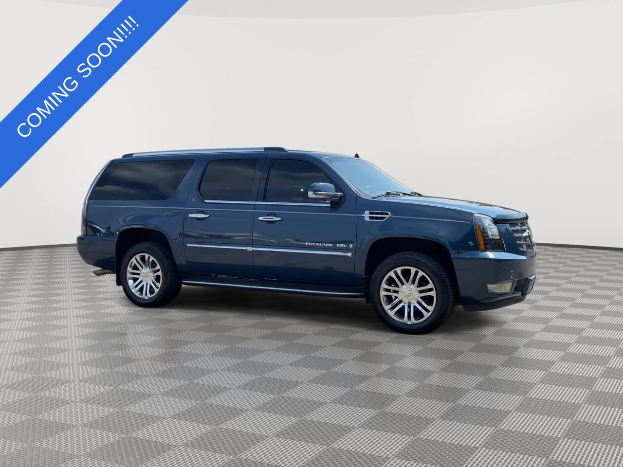 Used 2007 Cadillac Escalade ESV Base with VIN 1GYFK66877R252235 for sale in Plymouth, MI