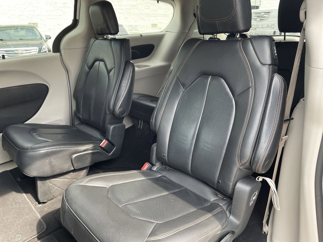 Thumbnail: 2019 Chrysler Pacifica - 20